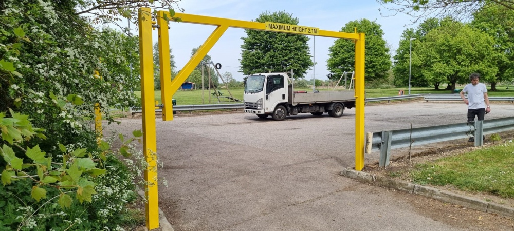 Car park height barrier